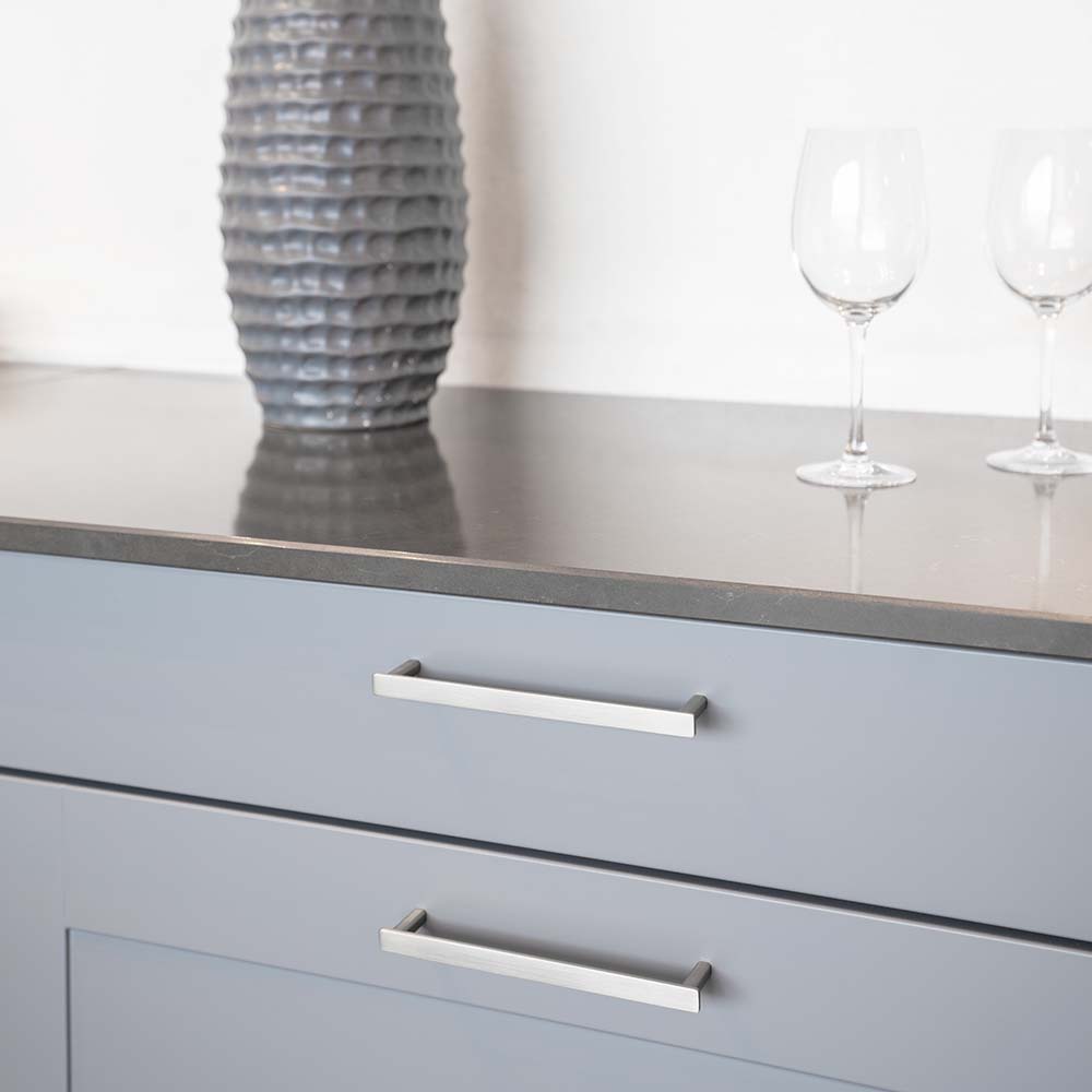 Möbelgriff Bror - 160mm - Edelstahl-Optik