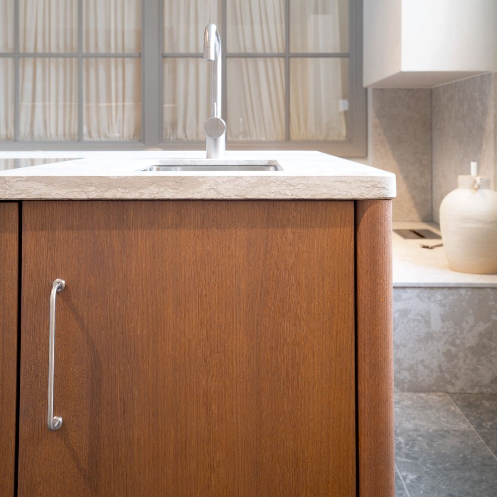 Möbelgriff Viva - Gebürsteter Edelstahl