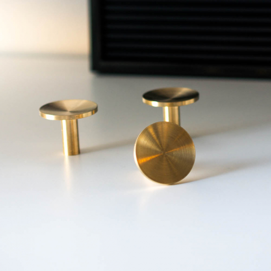 Möbelknopf Sture - 28mm - Gebürstetes Unbehandeltes Messing