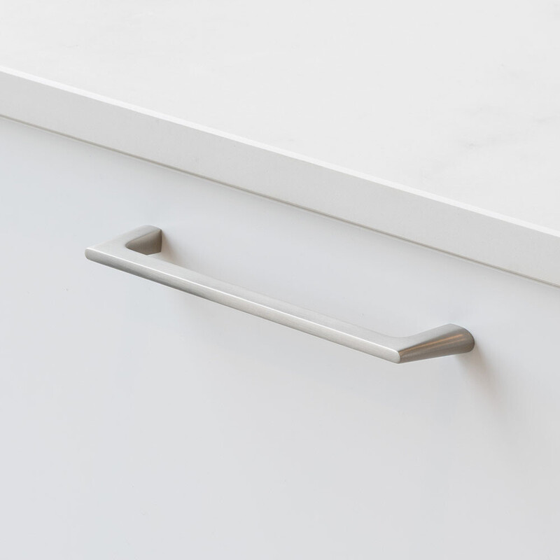 Möbelgriff Liv - 160mm - Edelstahl-Optik