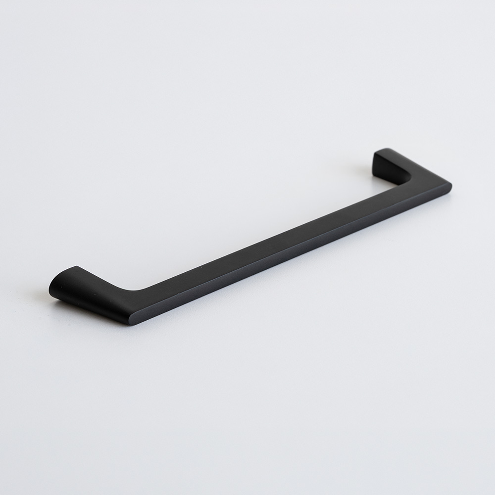 Möbelgriff Liv - 160mm - Mattschwarz