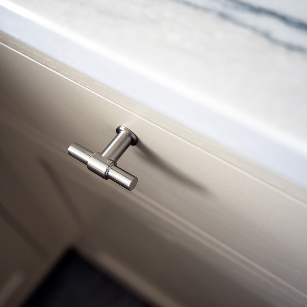 Möbelknopf T-type - Edelstahl-Optik