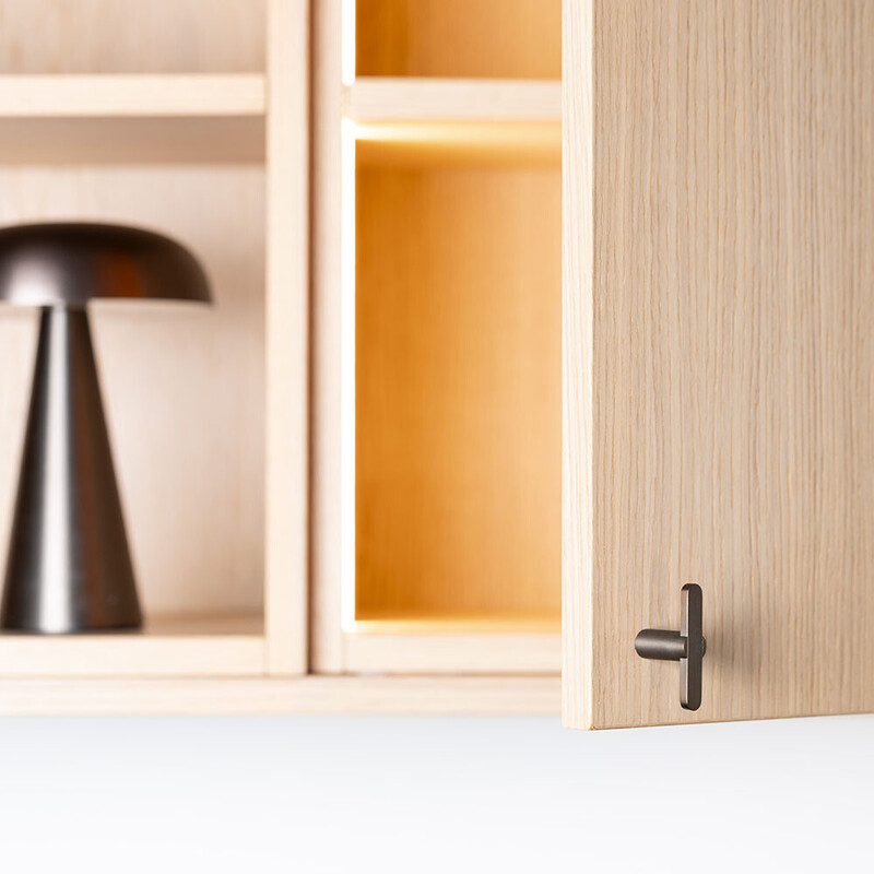 Möbelknopf T Flow - Brünierte Messing