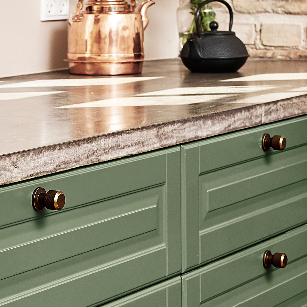 Möbelknopf Manor Round - Antik-Messing