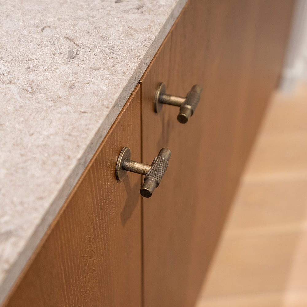 Griffknauf T Manor - Antik-Messing