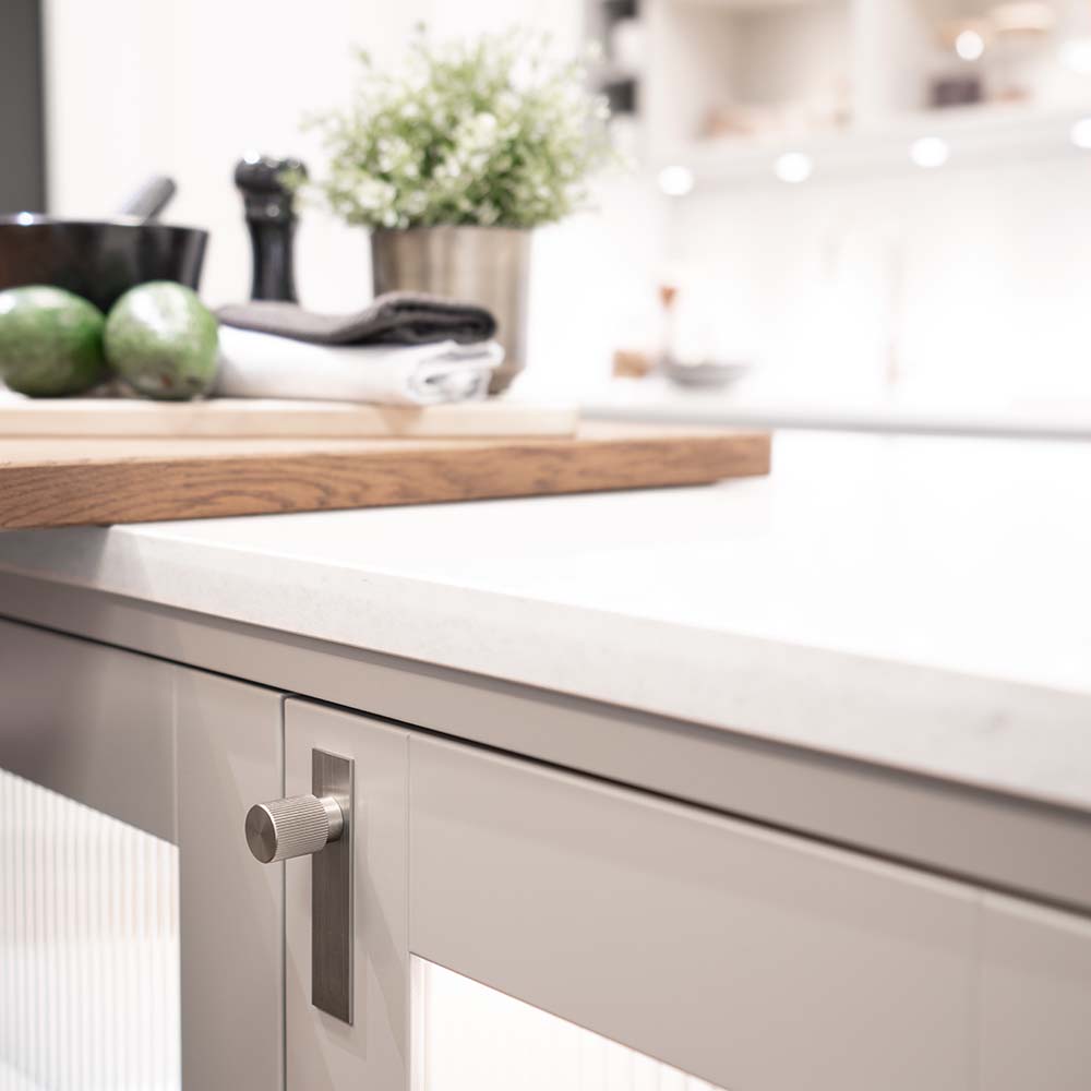 Möbelknopf Arpa/Bricka - Edelstahl-Optik