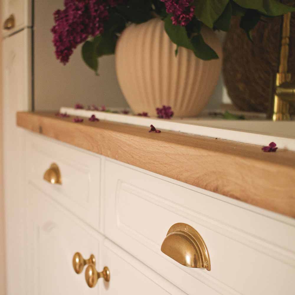 Muschelgriff 3922 - 64mm - Messing (Matt)