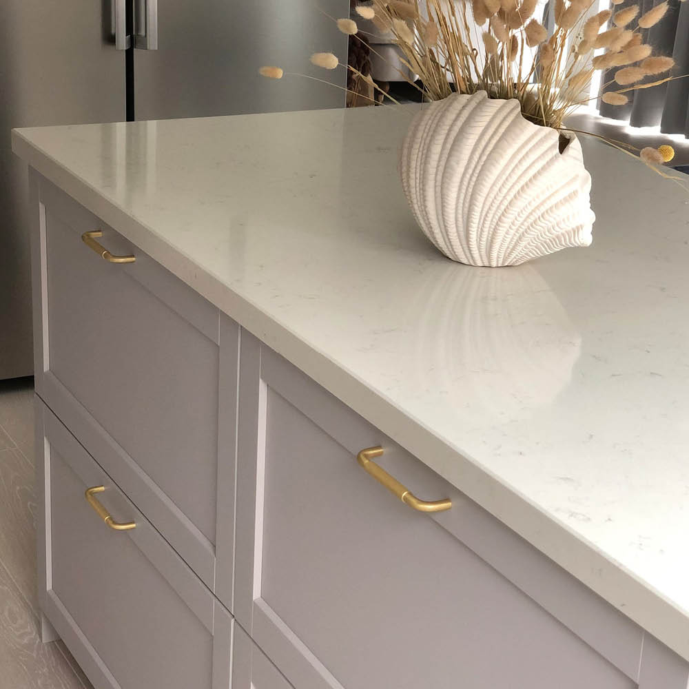 Möbelgriff Helix - Messing