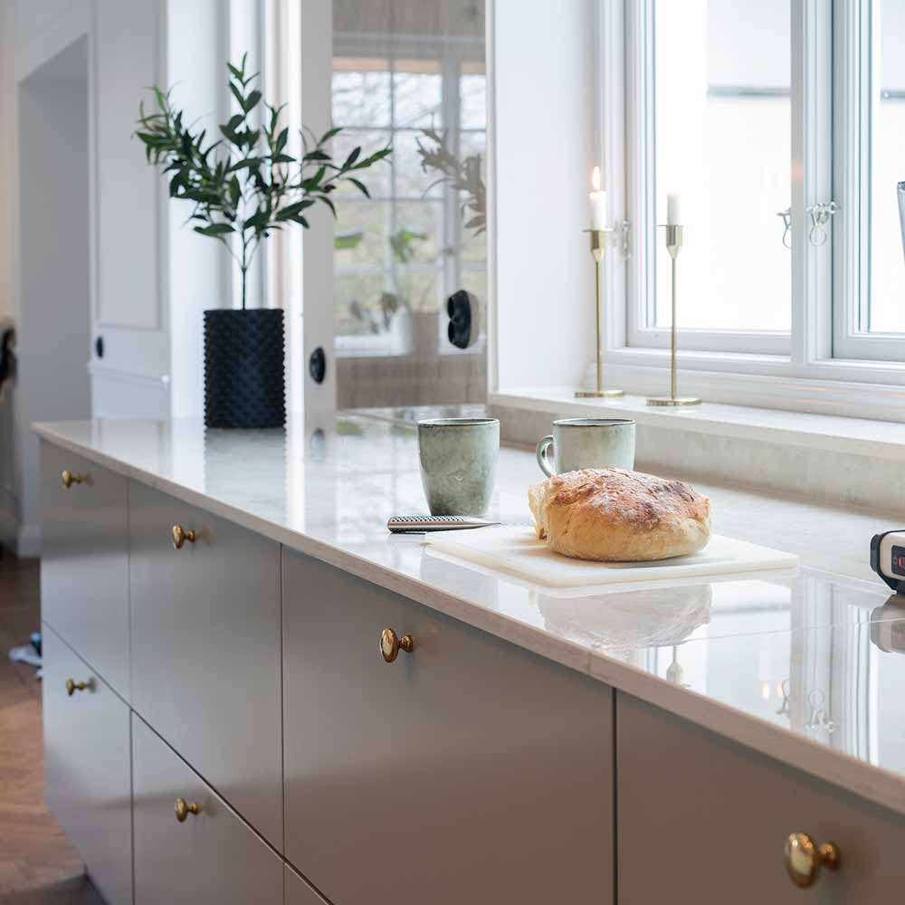 Möbelknopf 411 - Poliertes Messing