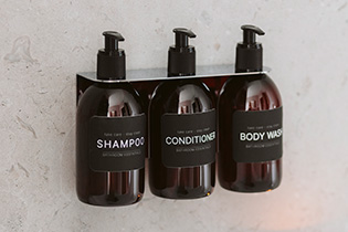 Base Seifenspender Dusche in Chrom an der Wand montiert