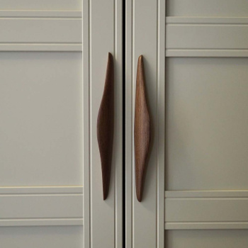Möbelgriff Manta - 160mm - Walnuss
