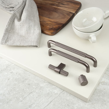 Möbelknopf T Helix - Dunkelbronze