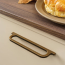 Möbelgriff Omega - 160mm - Antik-Messing