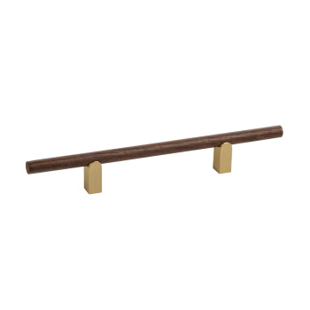 Möbelgriff Kumo Wood - Walnuss/Gebürstetes Messing