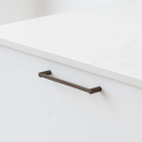 Möbelgriff Flow - Brünierte Messing