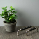 Möbelgriff Brohult M - 128mm - Schwarz/Schwarz