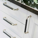 Möbelgriff 1353 - Poliertes Messing/Schwarz Leder